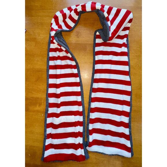 UW Madison Badgers Red White Knit Winter Scarf Large Double Sided Team Logo - Picture 2 of 4